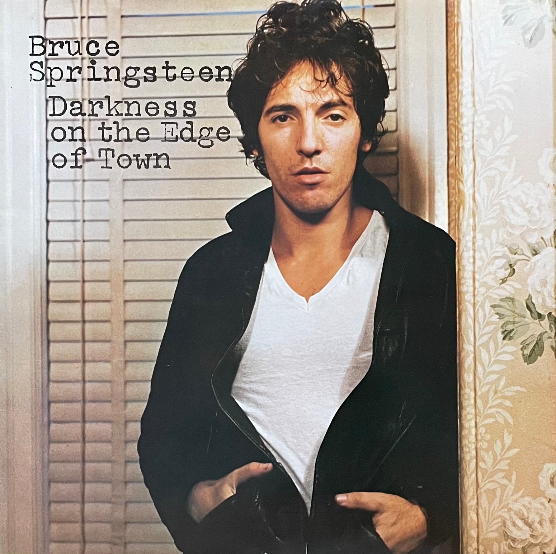 Bruce Springsteen – Darkness On The Edge Of Town | Reissue EU | Unknown Year | Red Labels